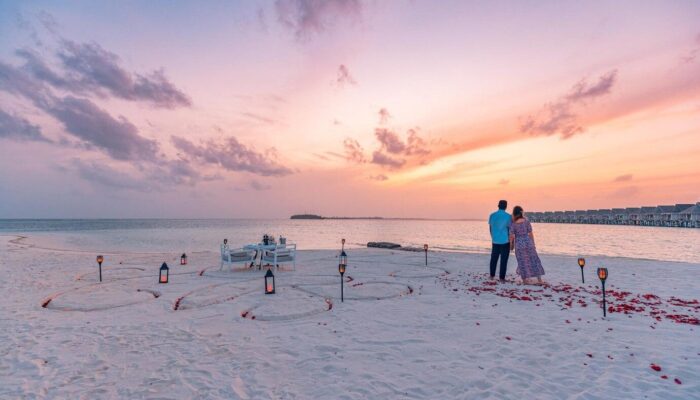 Honey Moon in Beach